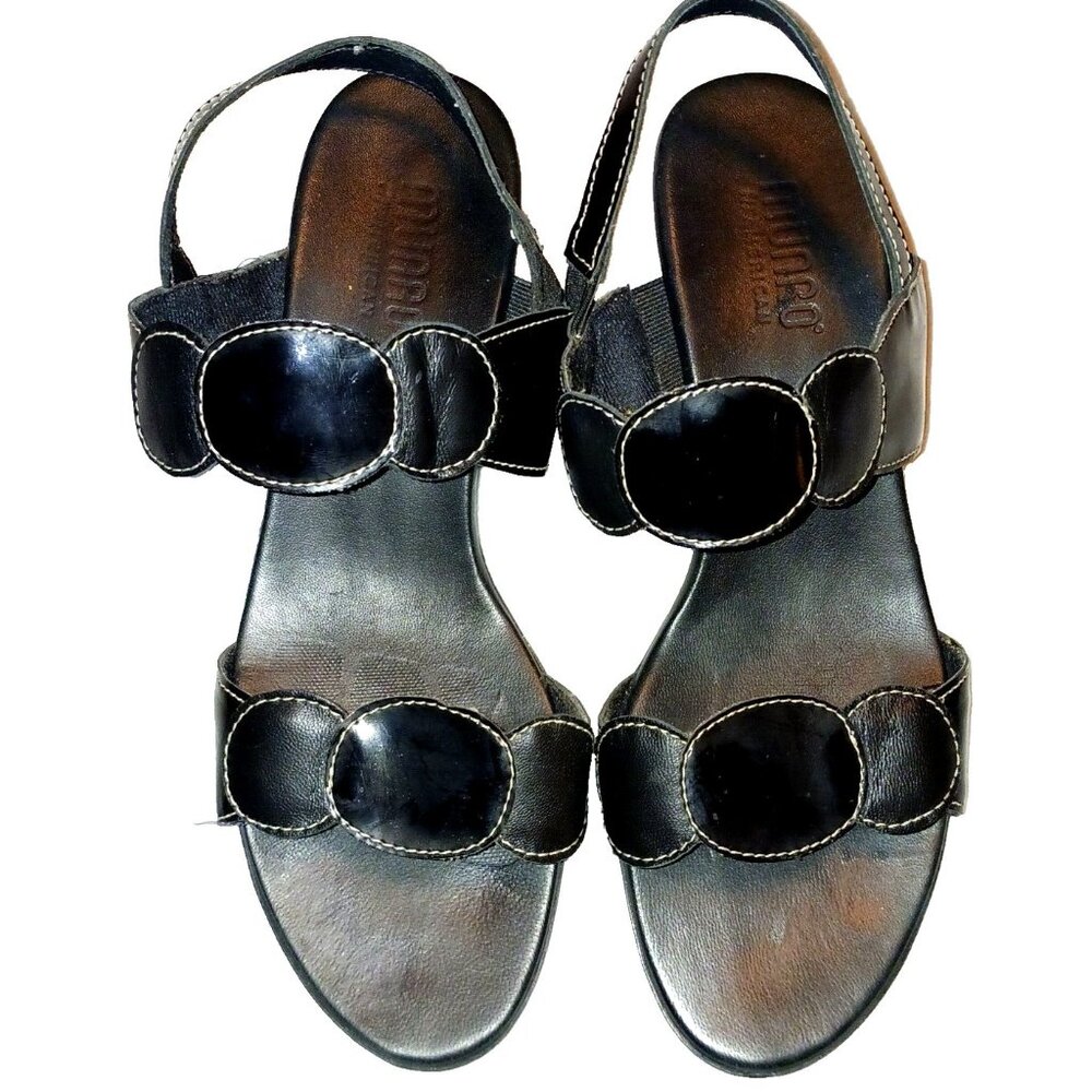 MUNRO AMERICAN 8M Solar Black Patent Leather Slingback Block Rubber Heel Sandals